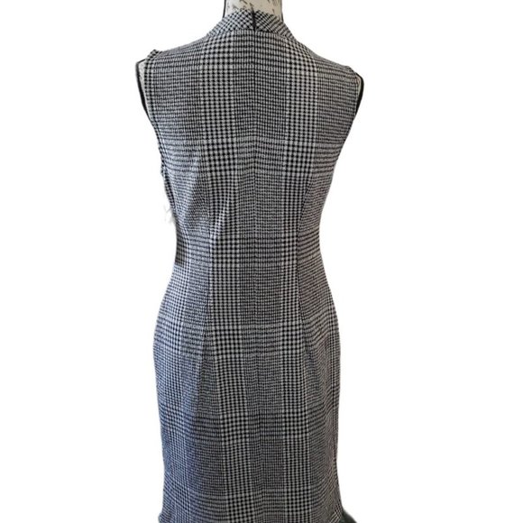 Sharagano Houndstooth Tweed Classic Shift Dress Sleeveless - Picture 3 of 9